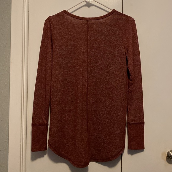 Abercrombie and Fitch V-neck sweater - Picture 2 of 7